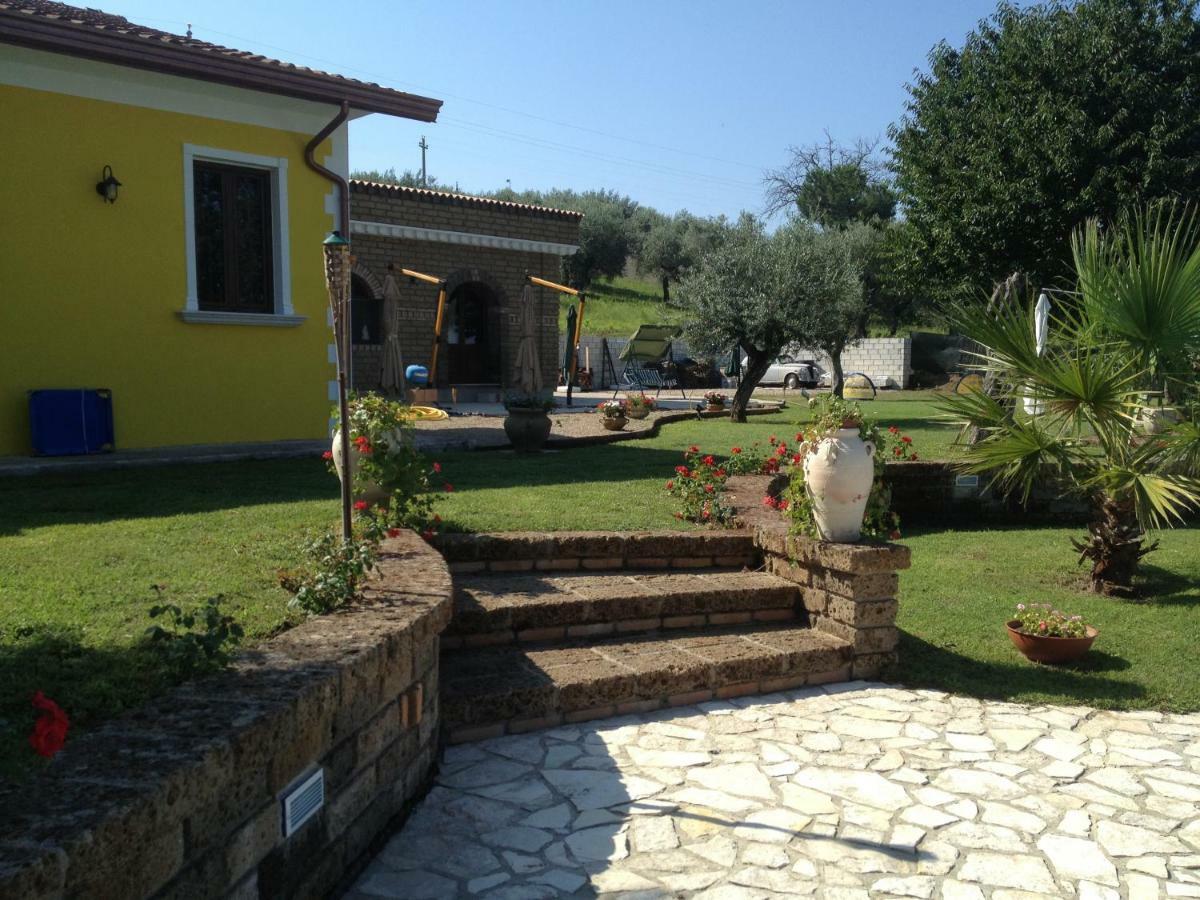 Villa "Casa Al Chiazzullo" Mirabella Eclano Екстериор снимка