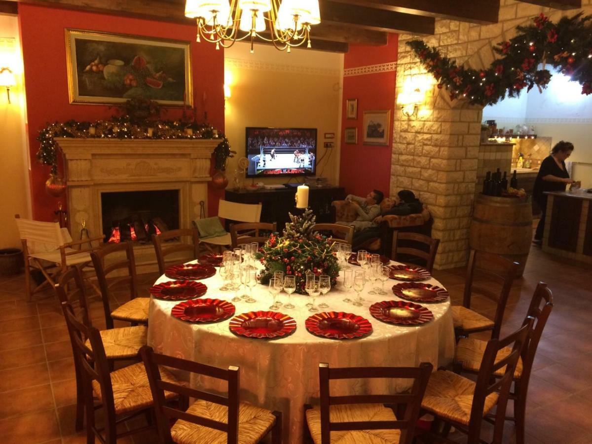 Villa "Casa Al Chiazzullo" Mirabella Eclano Екстериор снимка