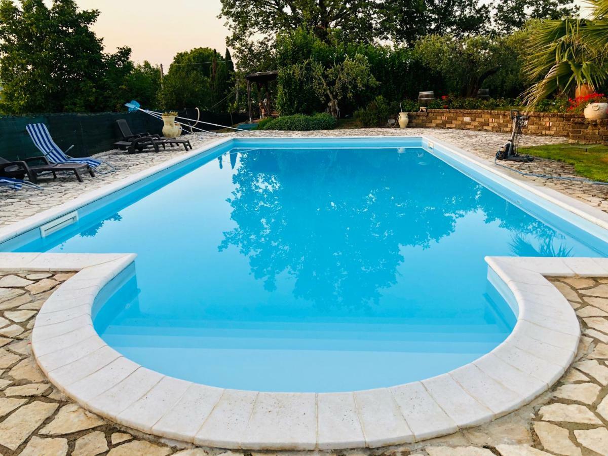 Villa "Casa Al Chiazzullo" Mirabella Eclano Екстериор снимка