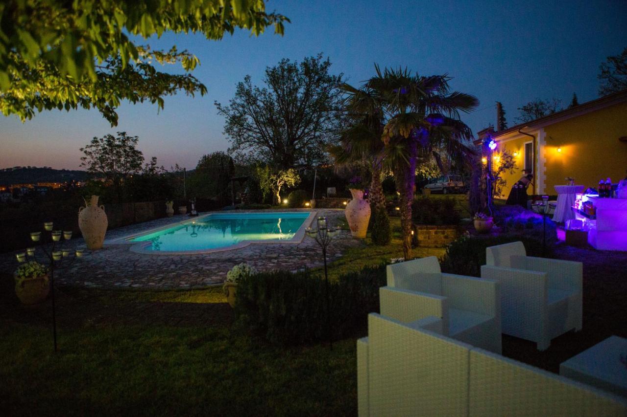 Villa "Casa Al Chiazzullo" Mirabella Eclano Екстериор снимка